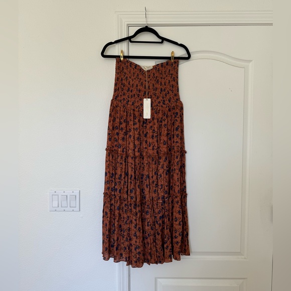 Jen’s Pirate Booty Wildflower Rooftop Skirtdress - Picture 4 of 6